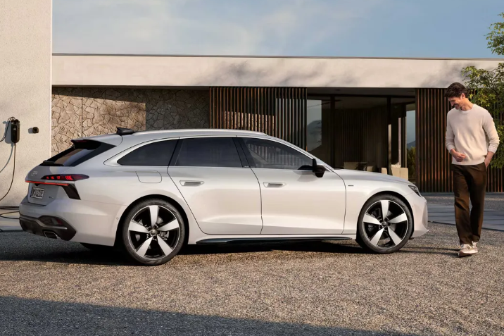 Fortschritt trifft Effizienz – der neue Audi A6 Avant TFSI e 